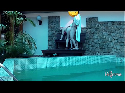 ❤️ Boss invitéiert Déngschtmeedchen an de Pool, mee konnt net engem waarm widderstoen ❌ Fucking Video op lb.befuck-net.ru ❤